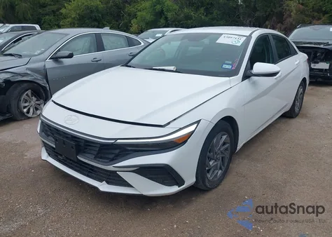 2024 Hyundai Elantra Sel z USA, uszkodzony, nr VIN KMHLM4DG1RU791463